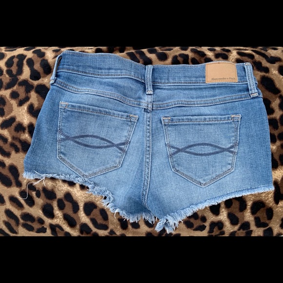 Abercrombie Jean cutoff shorts - Picture 2 of 3